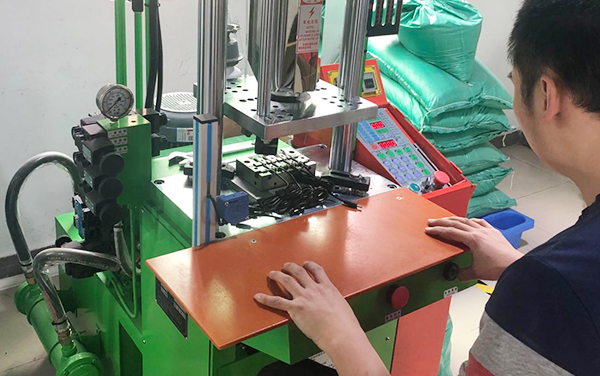 注塑機 注塑機